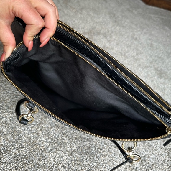 Coach large crossbody - Picture 5 of 8